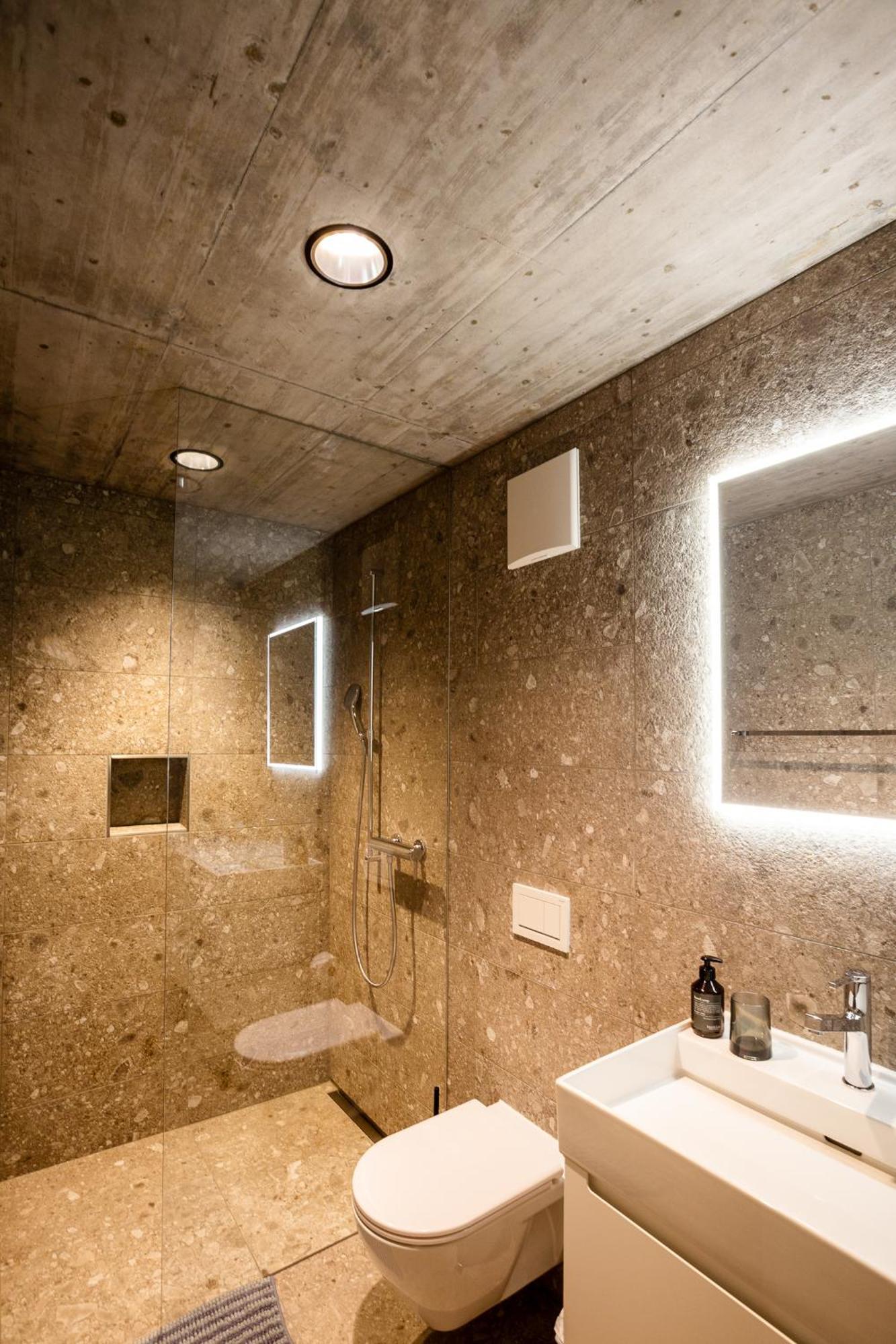Haus Burgermeister Wohnung Aelplihorn 阿罗萨 外观 照片